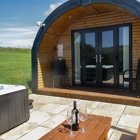 Holly *